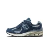 new-balance-2002r-protection-pack-navy-grey